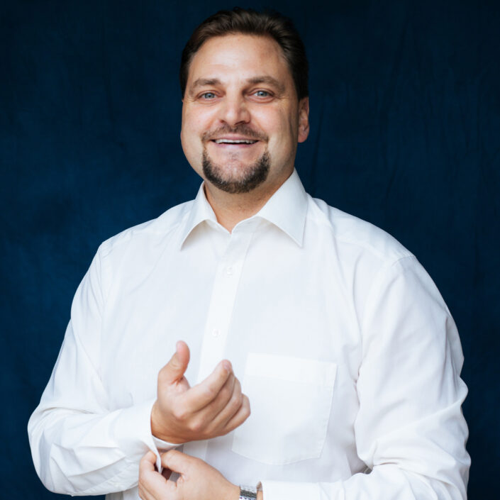 Manager Institut Trainer Philipp Schmidt